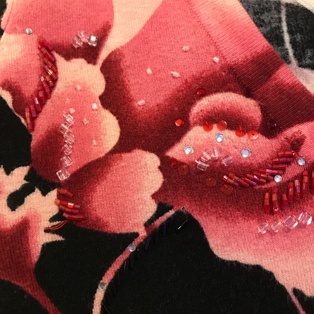 Cache Floral Top - Picture 3 of 4